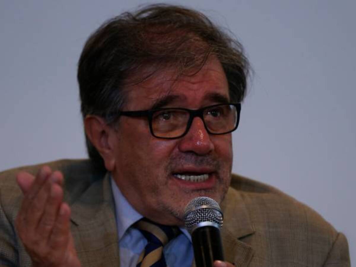 Las posibles razones del Gobierno para demorar conversaciones con el Eln