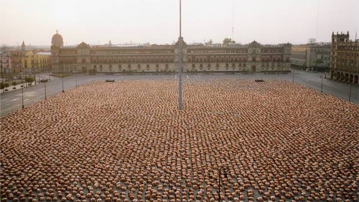 Juan Pablo Cálvas de la W participará en el desnudo masivo del próximo domingo