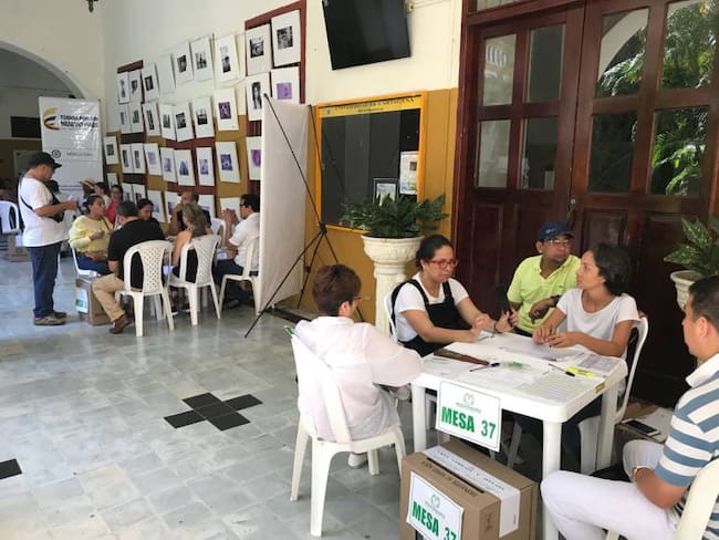 Uso indebido de publicidad y transporte de votantes en Cartagena