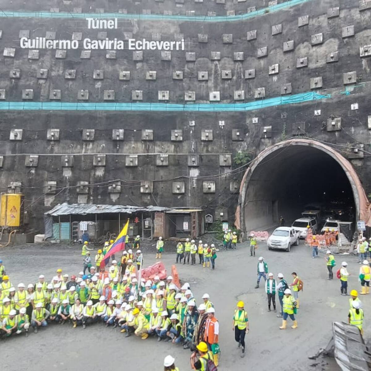 Túnel del Toyo celebró el cale y sus obras avanzan dentro del cronograma