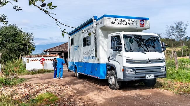 FUNDACIÓN 180 GRADOS