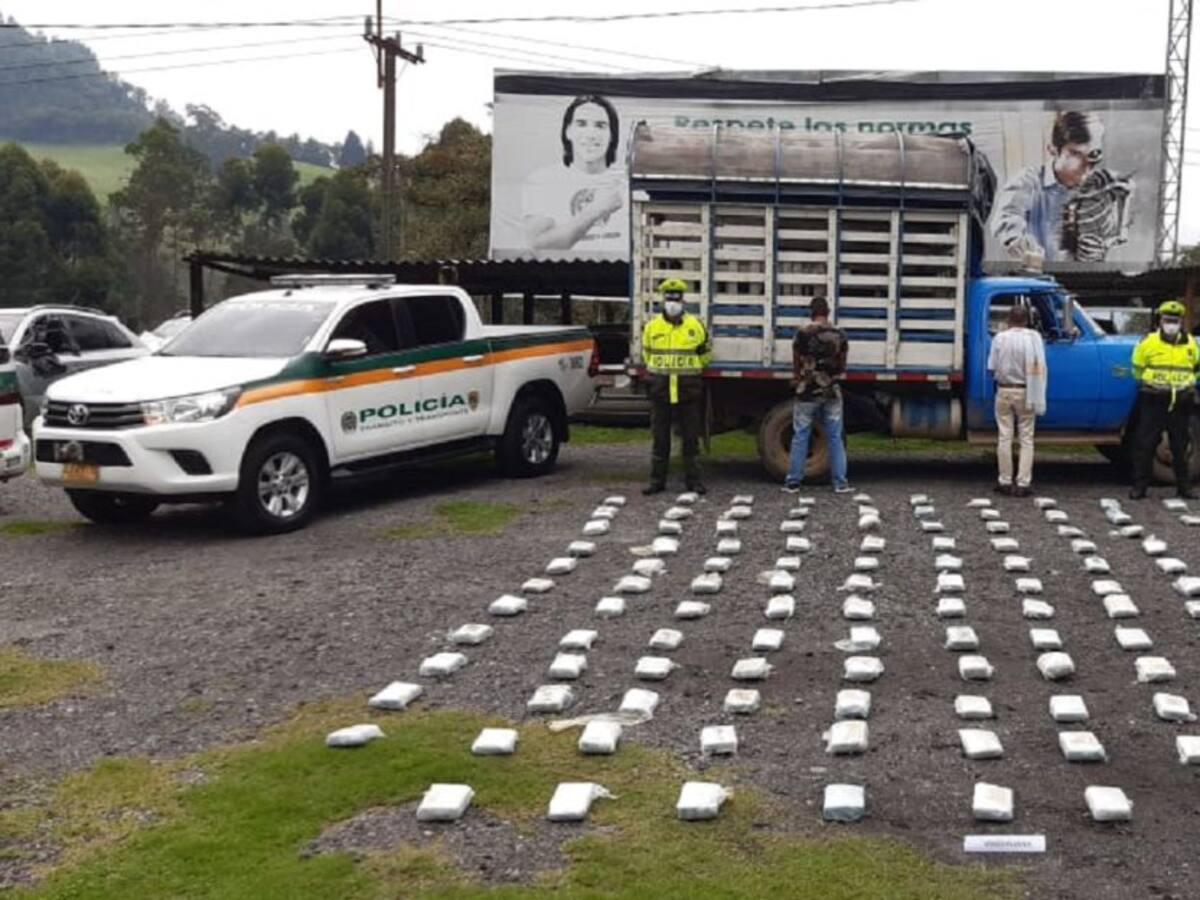 Decomisados 130 kilos de marihuana en la vía Manizales – Bogotá