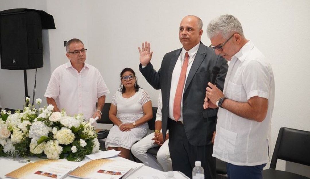 Se trata de Juan Alberto Arraut, quien se desempeñó hace más de tres años como Vicerrector académico