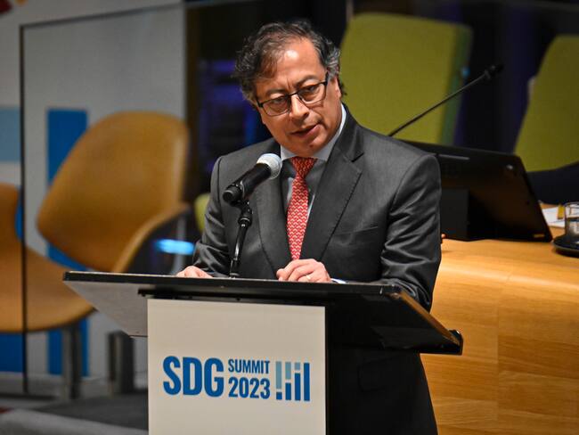 New York (United States), 18/09/2023.- Colombia's President Gustavo Petro speaks during a high-level meeting of the United Nations' Sustainable Development Goals (SDG) summit on the sidelines of this week'Äôs General Debate of the United Nations General Assembly at UN Headquarters in New York, New York, USA, 18 September 2023. (Nueva York) EFE/EPA/MIGUEL RODRIGUEZ