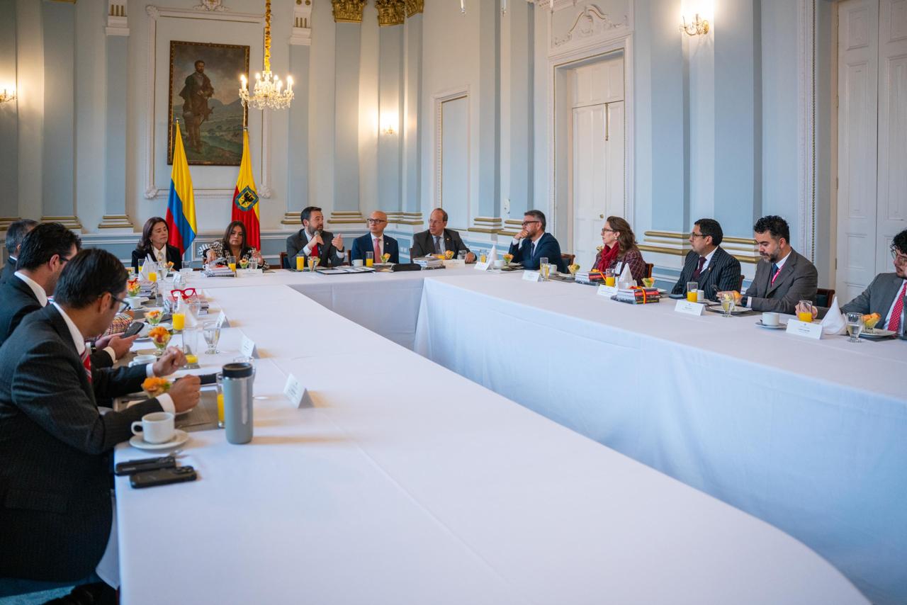 Reunión del alcalde Carlos Fernando Galán con presidentes de altas Cortes. Foto: Suministrada