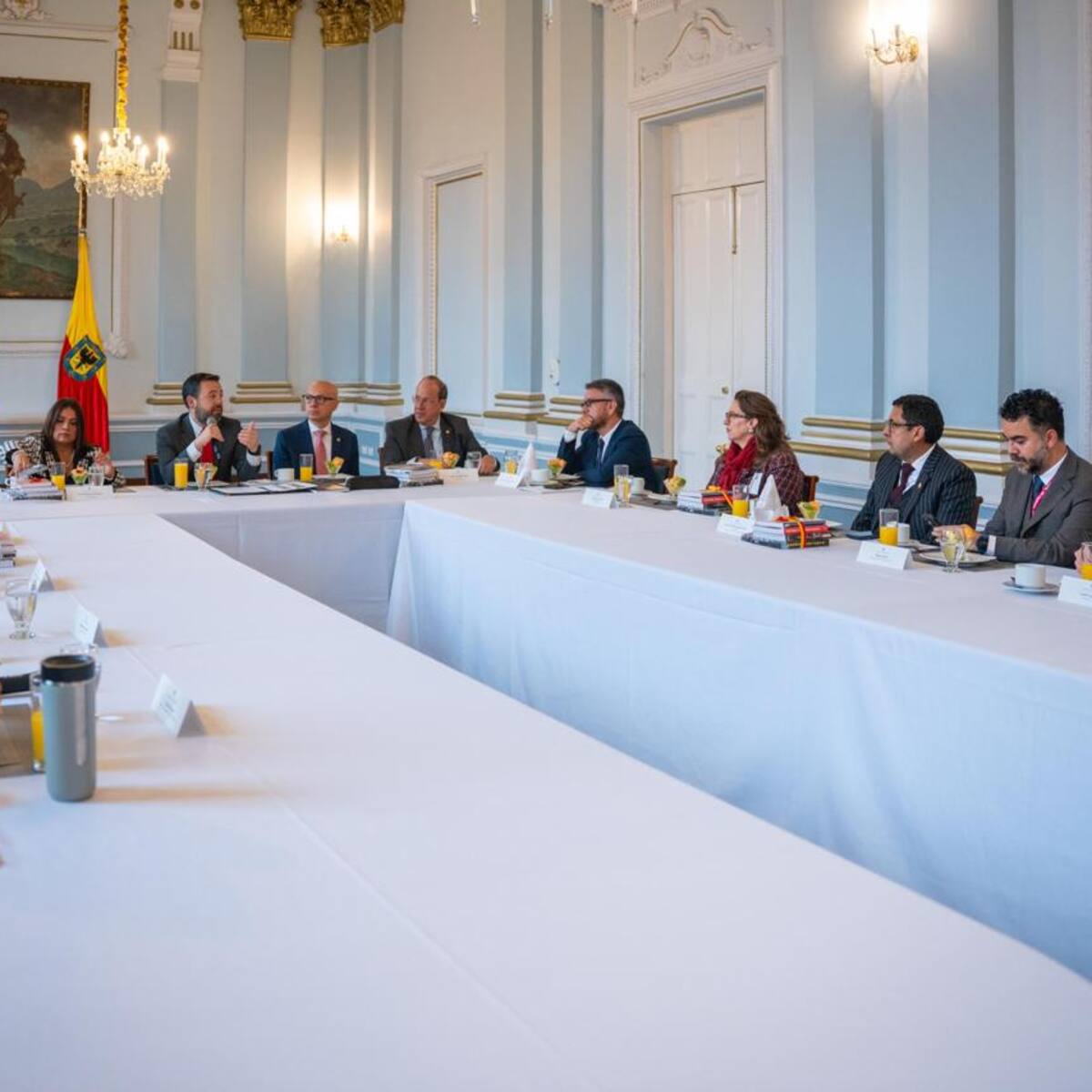 Alcalde Galán se reunió con presidentes de altas Cortes: manifestó la necesidad de reformas legales