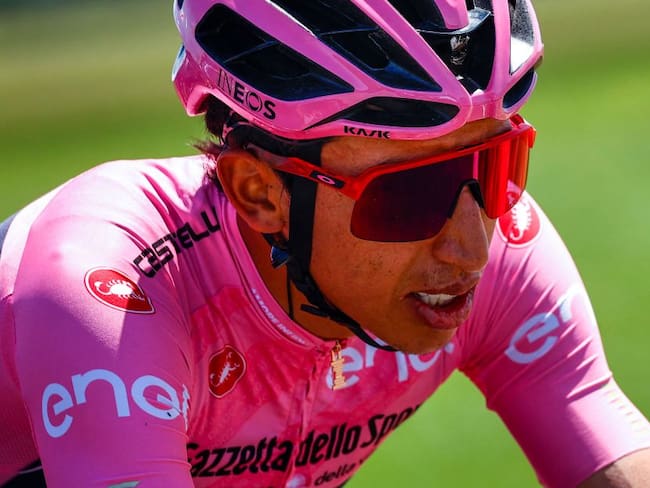 Egan Bernal, líder del Giro de Italia, durante la etapa 13.