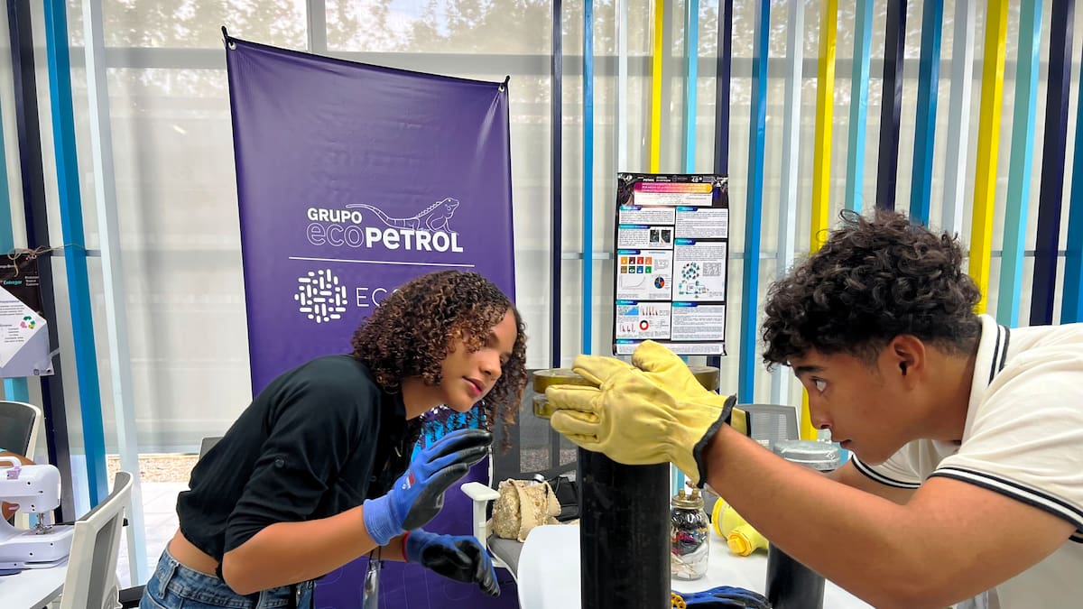 Ecopetrol apoya proyecto que transforma el plástico en combustible para transporte marítimo