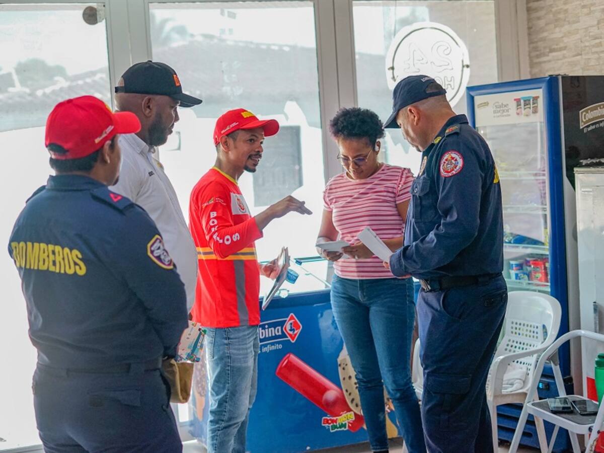 Bombero Móvil: nueva estrategia del Cuerpo de Bomberos de Cartagena para agilizar trámites