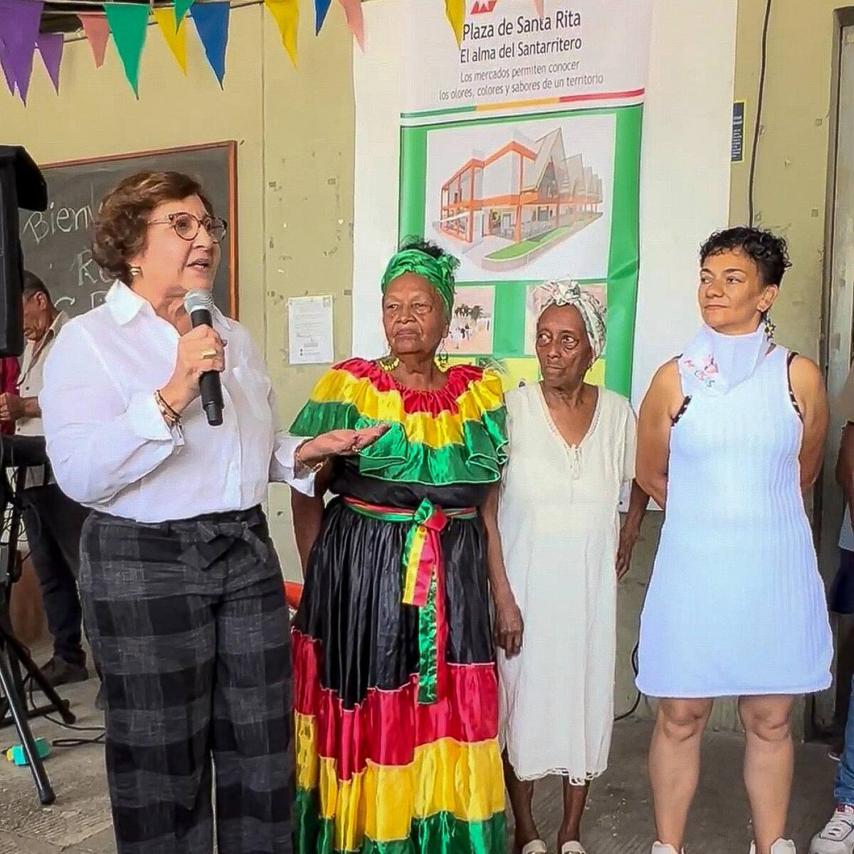 En Cartagena comerciantes del Mercado de Santa Rita recibieron delegados de 18 países