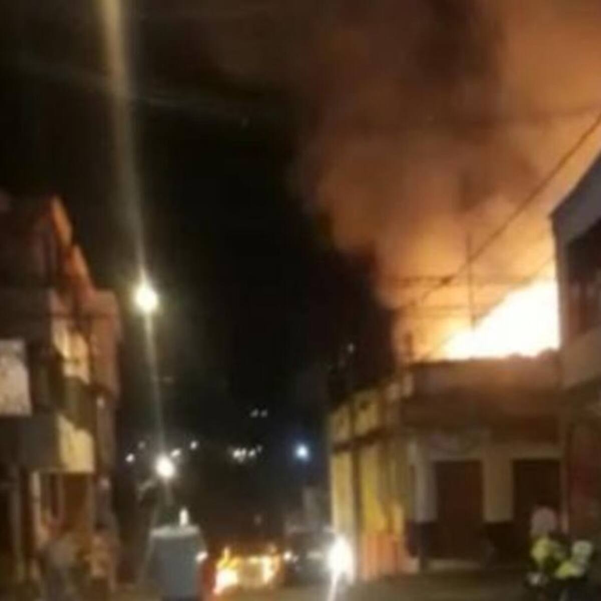 Incendio en el centro de Pereira dejó cuatro familias damnificadas