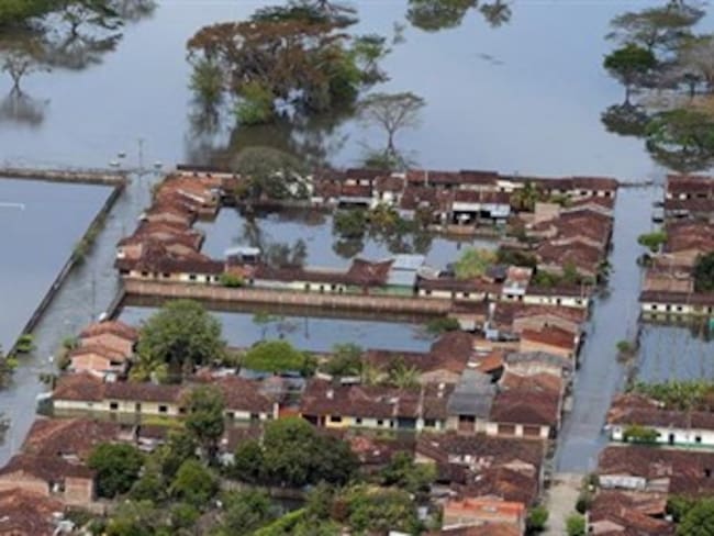 Serias inundaciones en Montería por desbordamiento del río Sinú