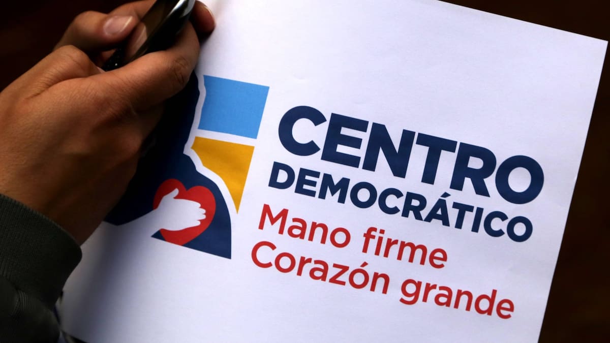 Diez congresistas del C. Democrático fueron citados a audiencia de pérdida de investidura