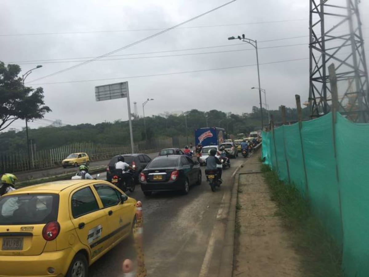 Nuevos cierres de la autopista a Floridablanca ocurrirán esta semana
