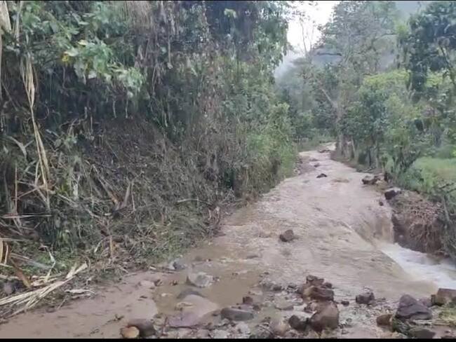 Deslizamiento en la vereda las Brisas. Foto Gobernación Huila.
