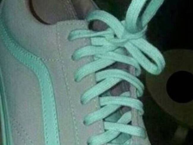 ¿De qué color ve estos zapatos? La discusión viral en redes sociales