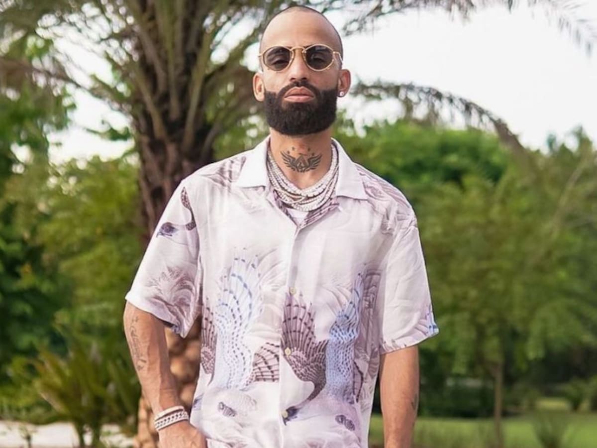Arcangel preocupa a sus fanáticos por su estado de salud