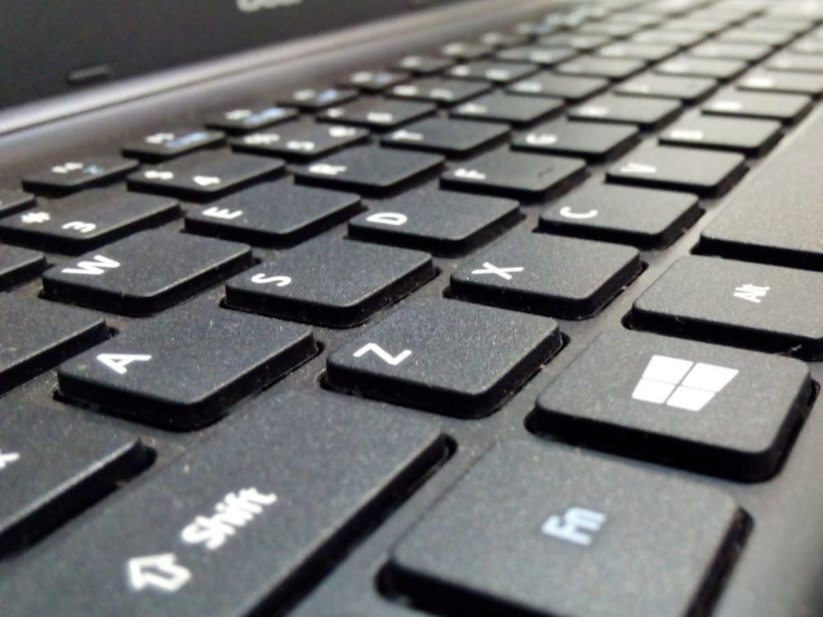 Microsoft y gobierno enseñarán programación a 100 mil jóvenes del país