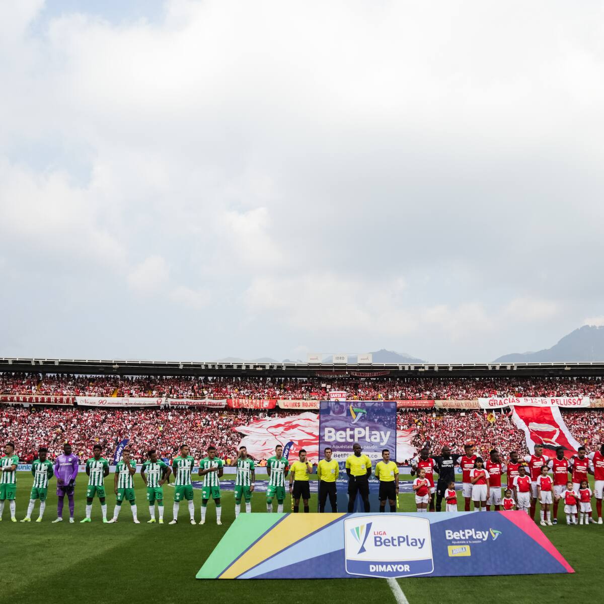 Reconocido árbitro del fútbol colombiano fue sancionado “de por vida”: no más en el profesionalismo