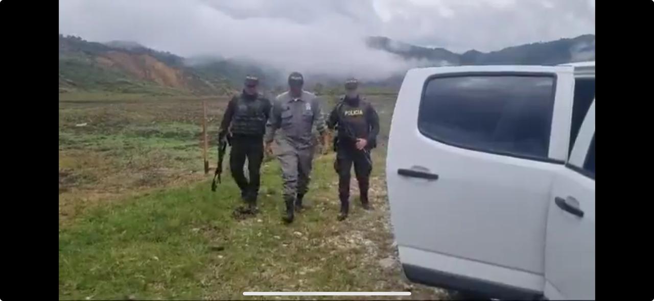 La víctima ya está fuera de peligro y fue evacuada de la zona por las autoridades. Foto: Gobernación de Antioquia.