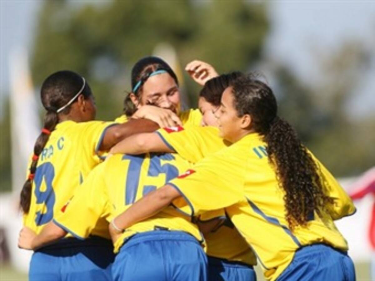 Colombia vence a Chile en Sudamericano sub-20 de fútbol femenino
