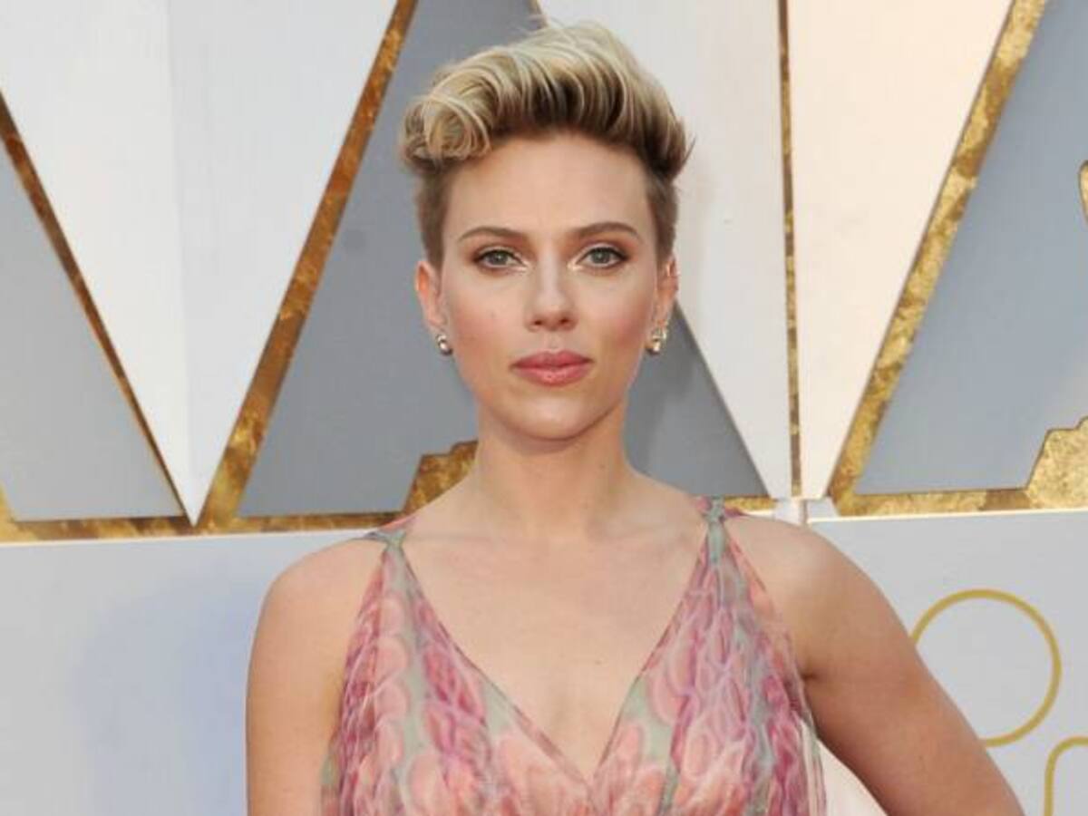 Scarlett Johansson arremete contra James Franco por sumarse al movimiento Time's Up