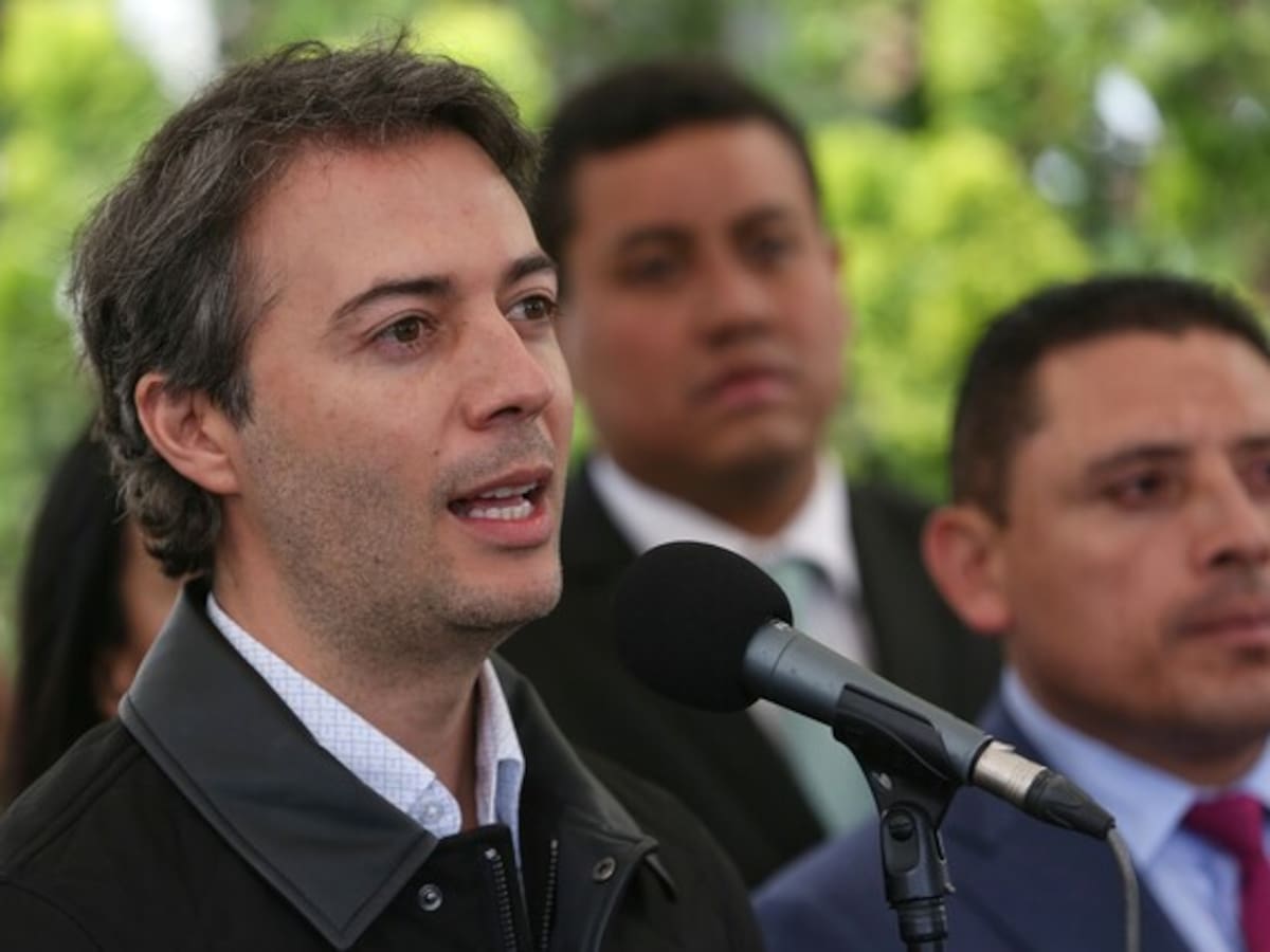 Tras su renuncia, Quintero busca continuar con su “herencia populista”: Intergremial