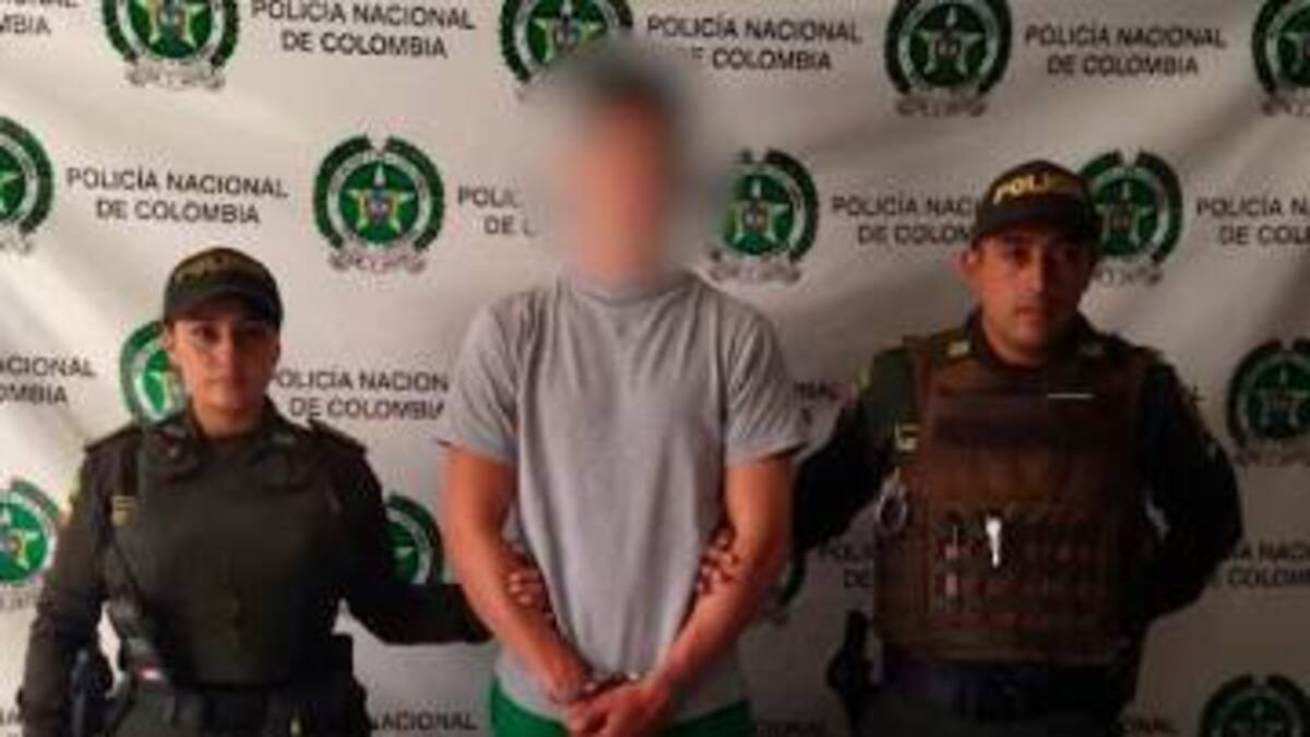 Un hombre por robarle la camioneta a su padre lo amordazó y lo golpeó