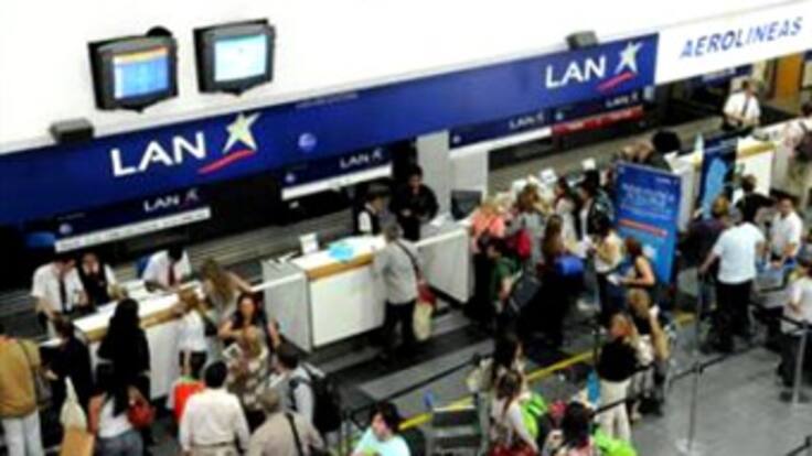 LAN reporta normalidad en vuelos pese a protesta de pilotos
