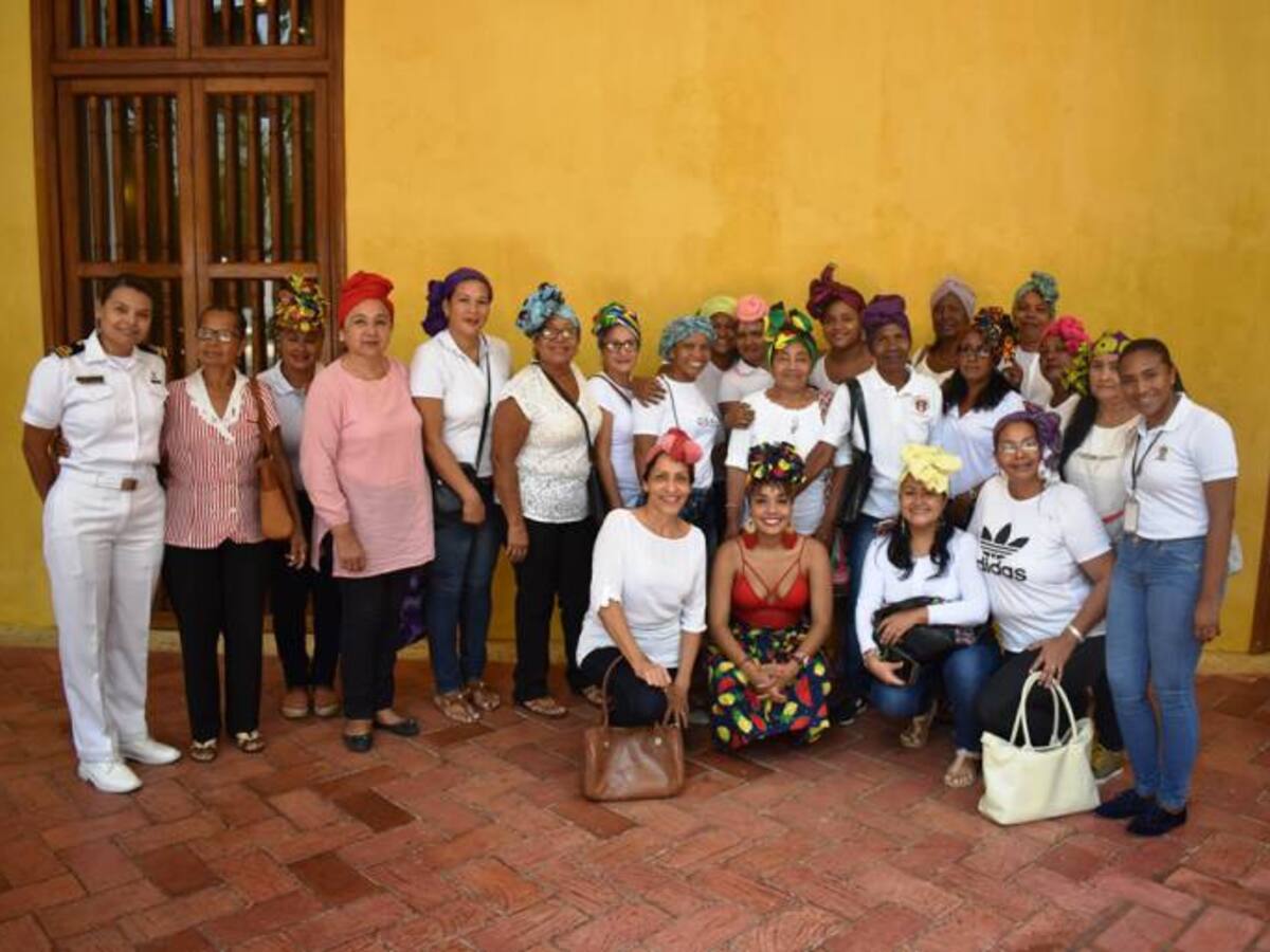 Armada Nacional conmemora el día de la mujer en Cartagena