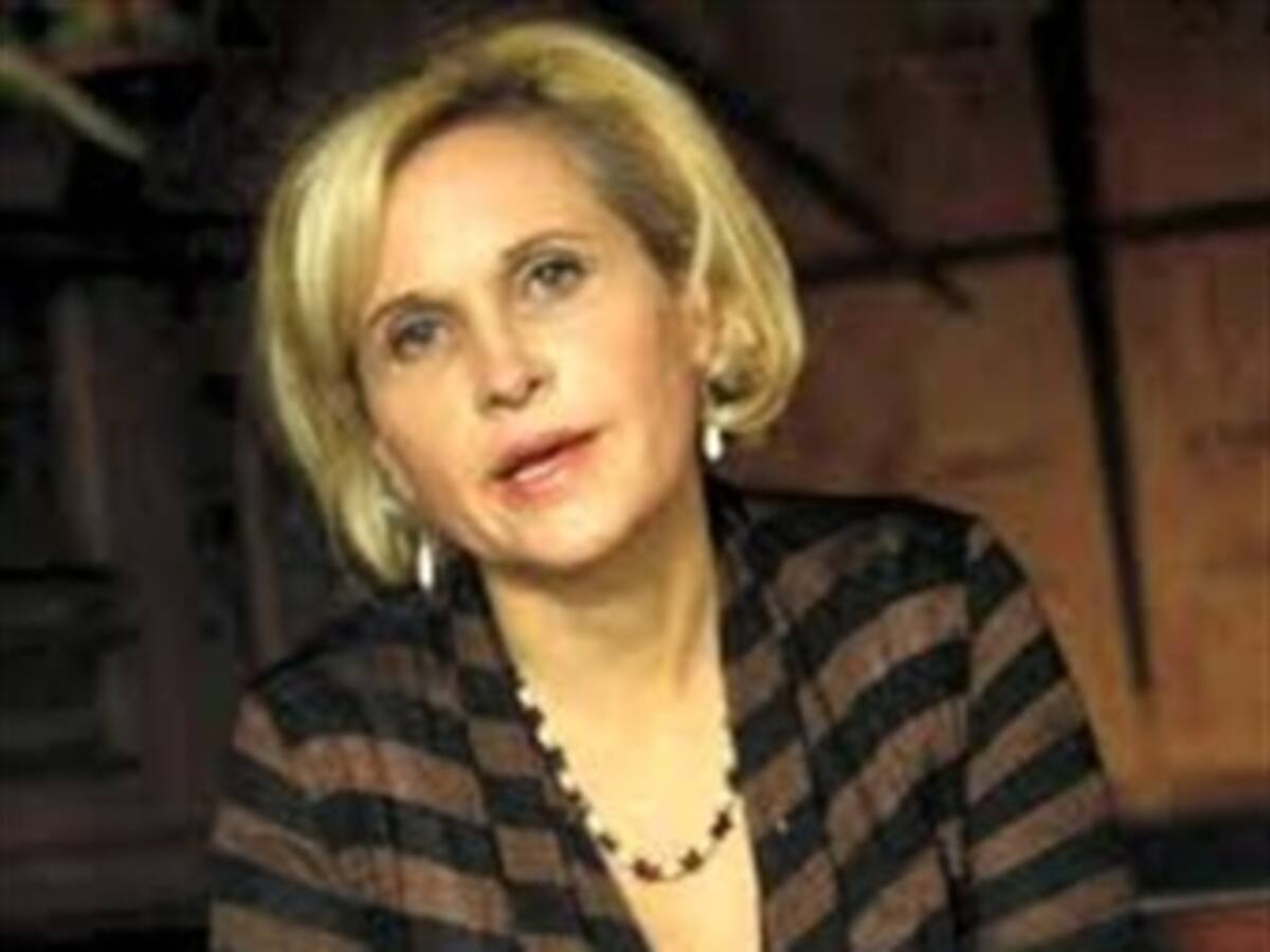 Sólo con el Grupo Nule, el Estado firmó 709 contratos: Contralora