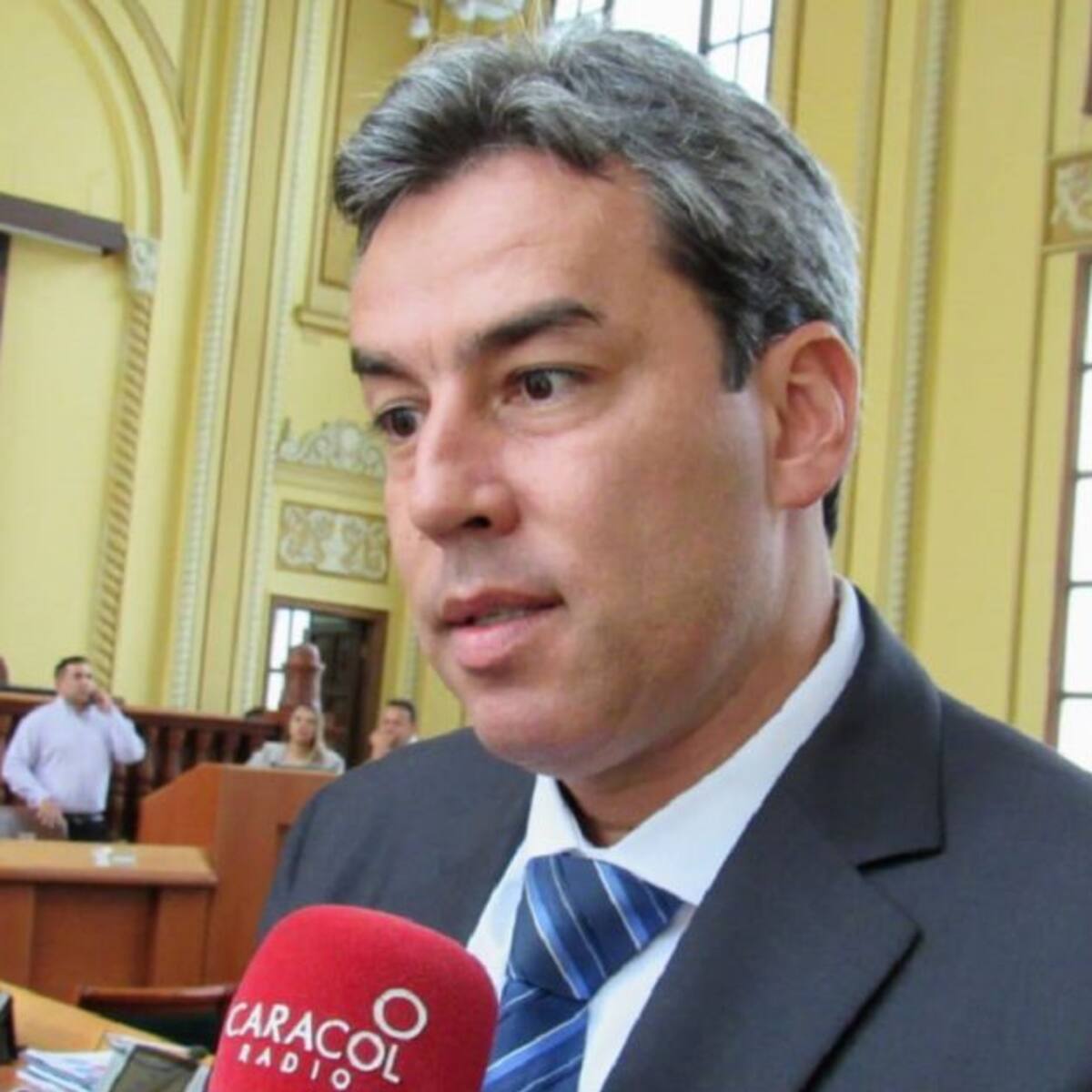 Diputado Camilo Gaviria pide claridad sobre estudios y diseños de Aerocafé