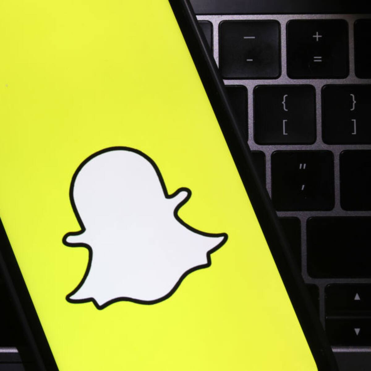Comisión Europea investiga a Snapchat por riesgos para los menores