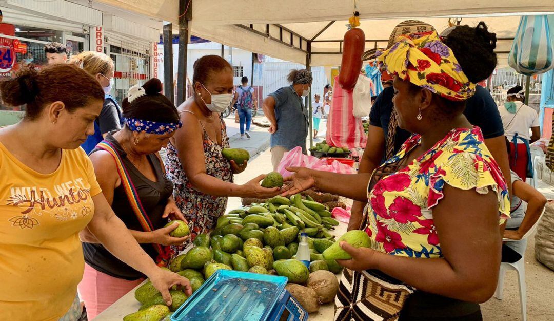 Alrededor de 212 familias en extrema pobreza compraron y ahorraron con las ofertas de esta estrategia del PES