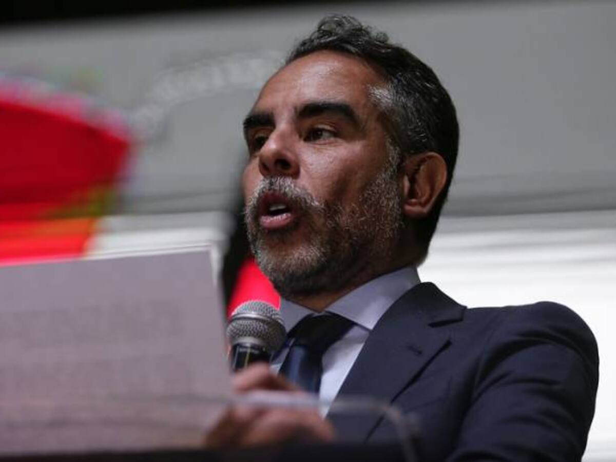 Denunciarán a Armando Benedetti por injuria