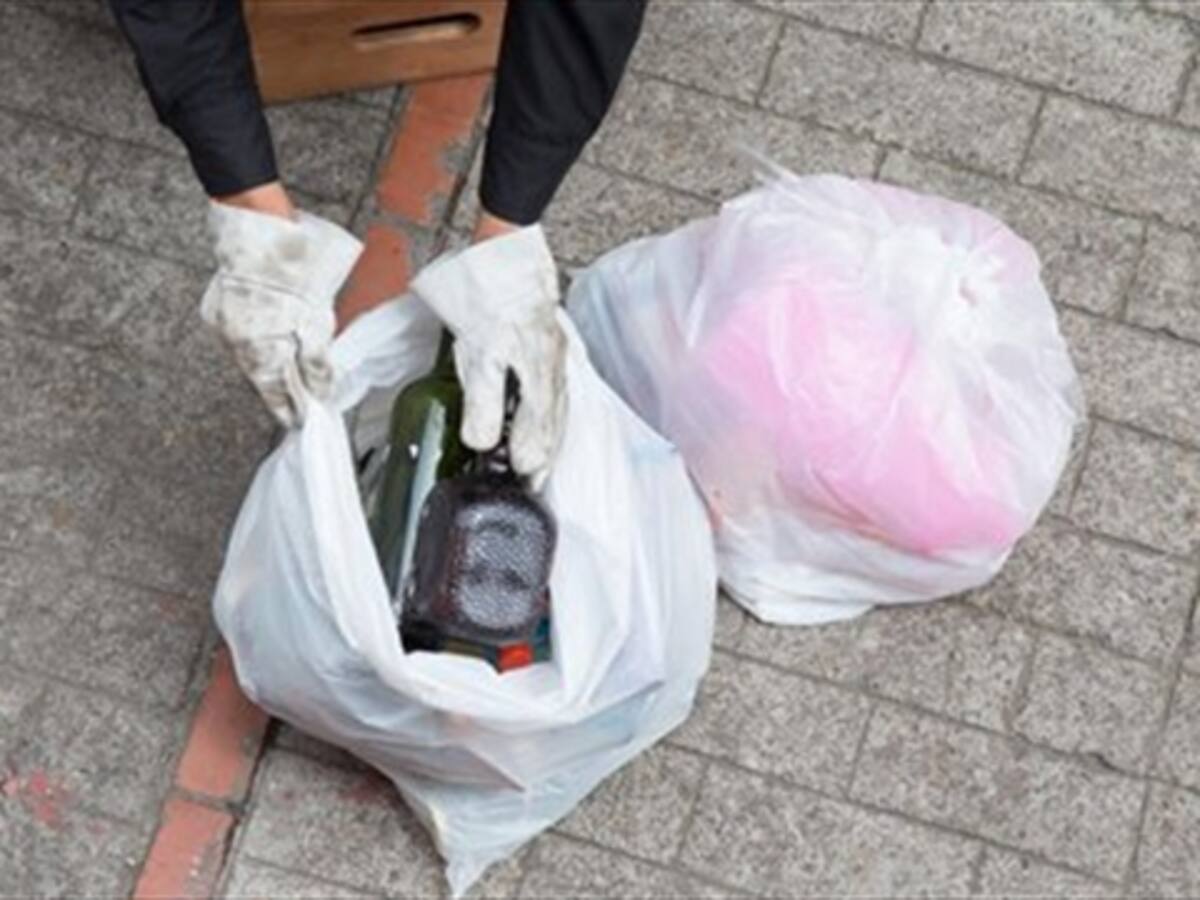 Solo 300 toneladas de basura son recicladas a diario en Bogotá