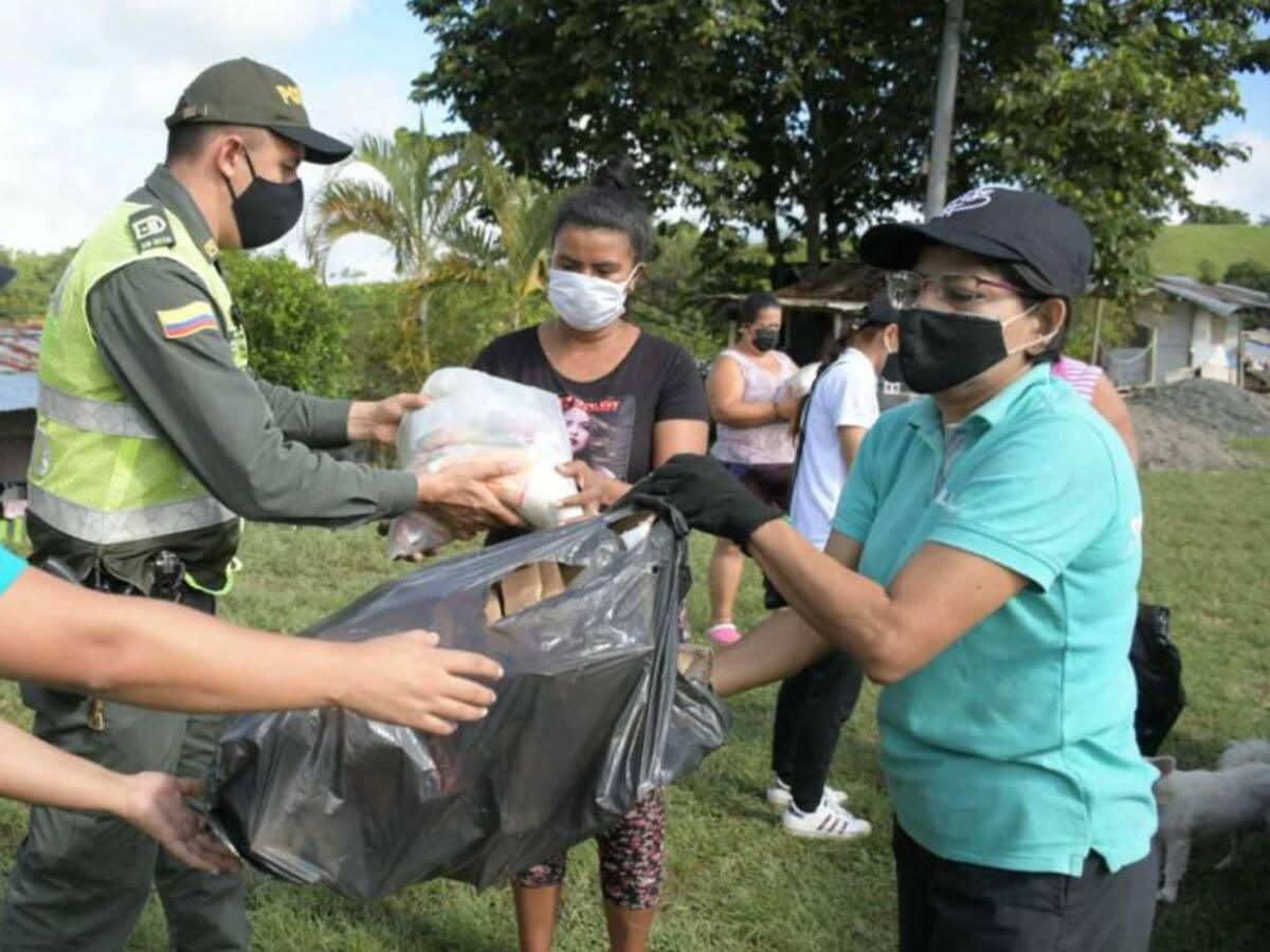 Más de 15 mil familias de Pereira reciben ayudas alimentarias