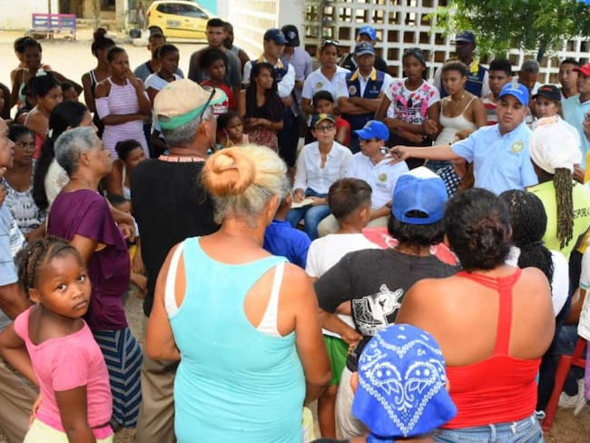 Alcalde de Cartagena se comprometió con comunidad Revivir de los Campanos