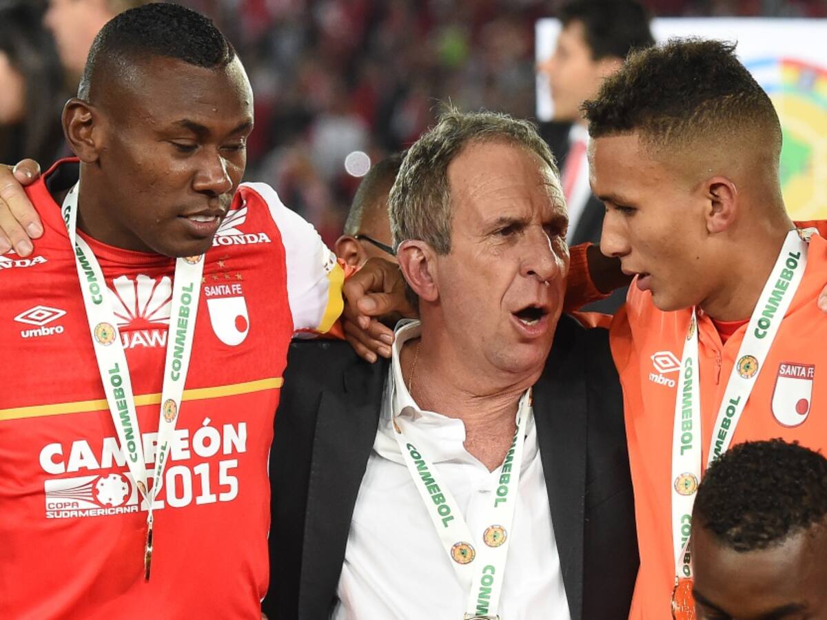 Pelusso, campeón de la Sudamericana con Santa Fe, no seguirá dirigiendo