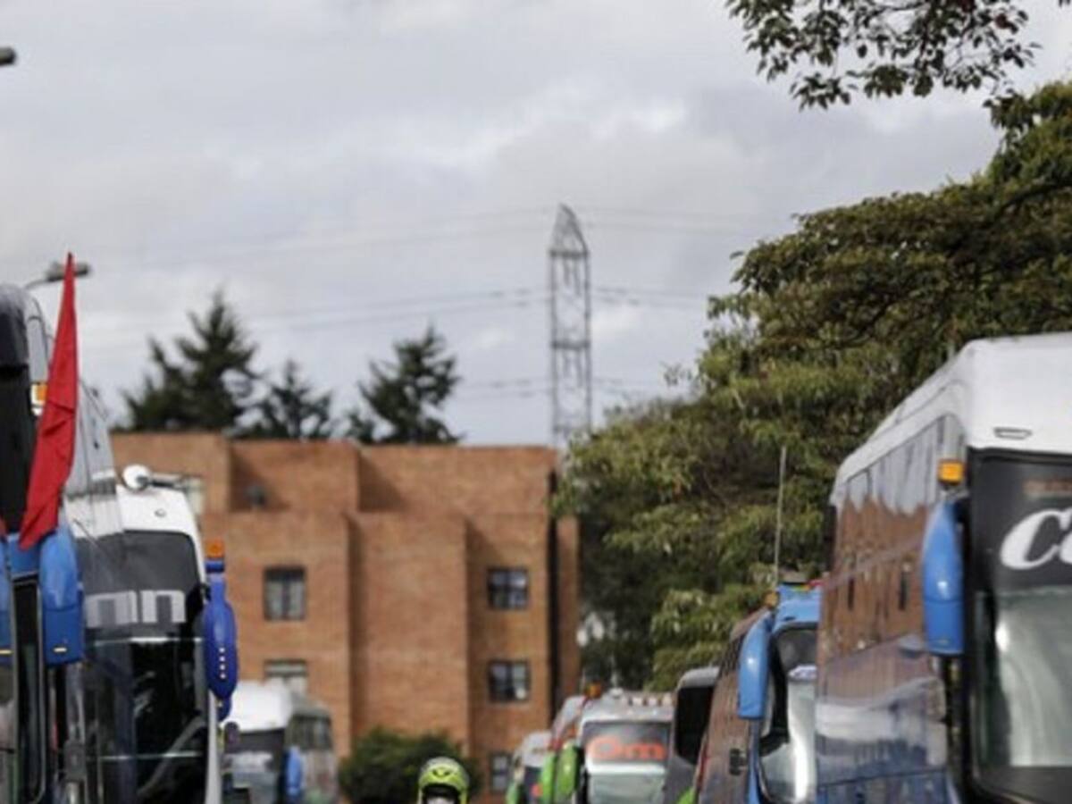 Más de 60.000 vehículos públicos garantizarán movilización de votantes