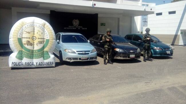 Vehículos incautados de contrabando