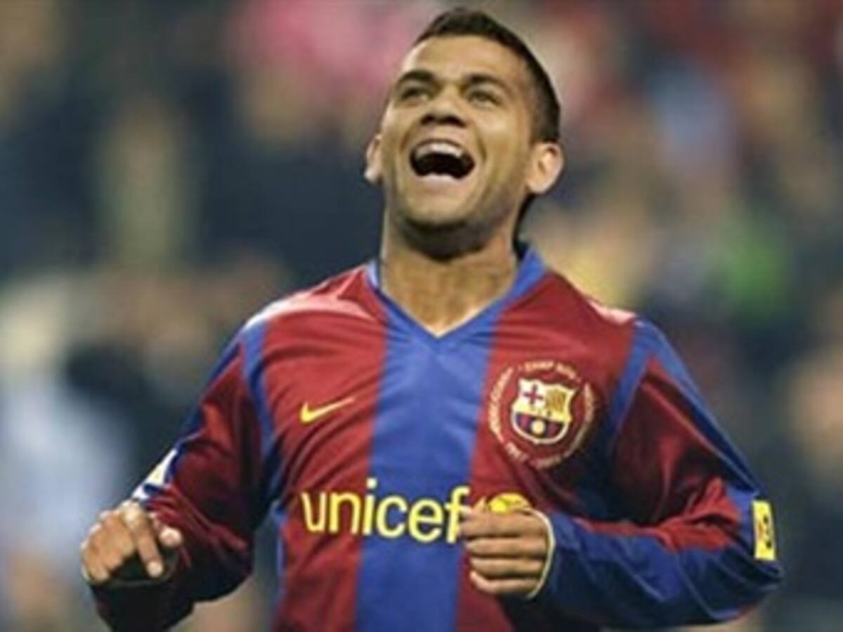 'Ya aprendí a vivir con el racismo en España', Dani Alves