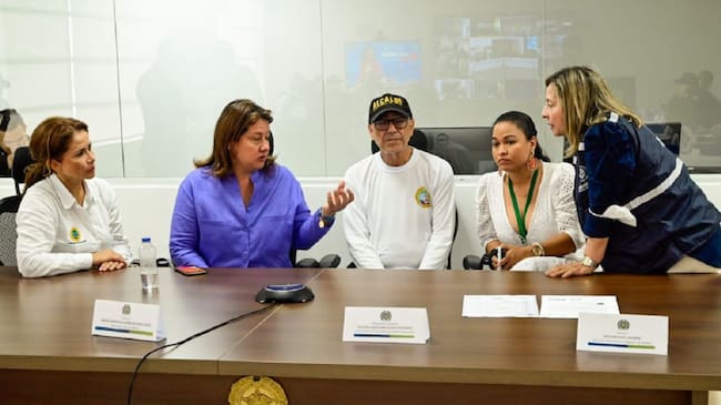 Las autoridades monitorean el desarrollo de la jornada electoral desde el Puesto de Mando Unificado