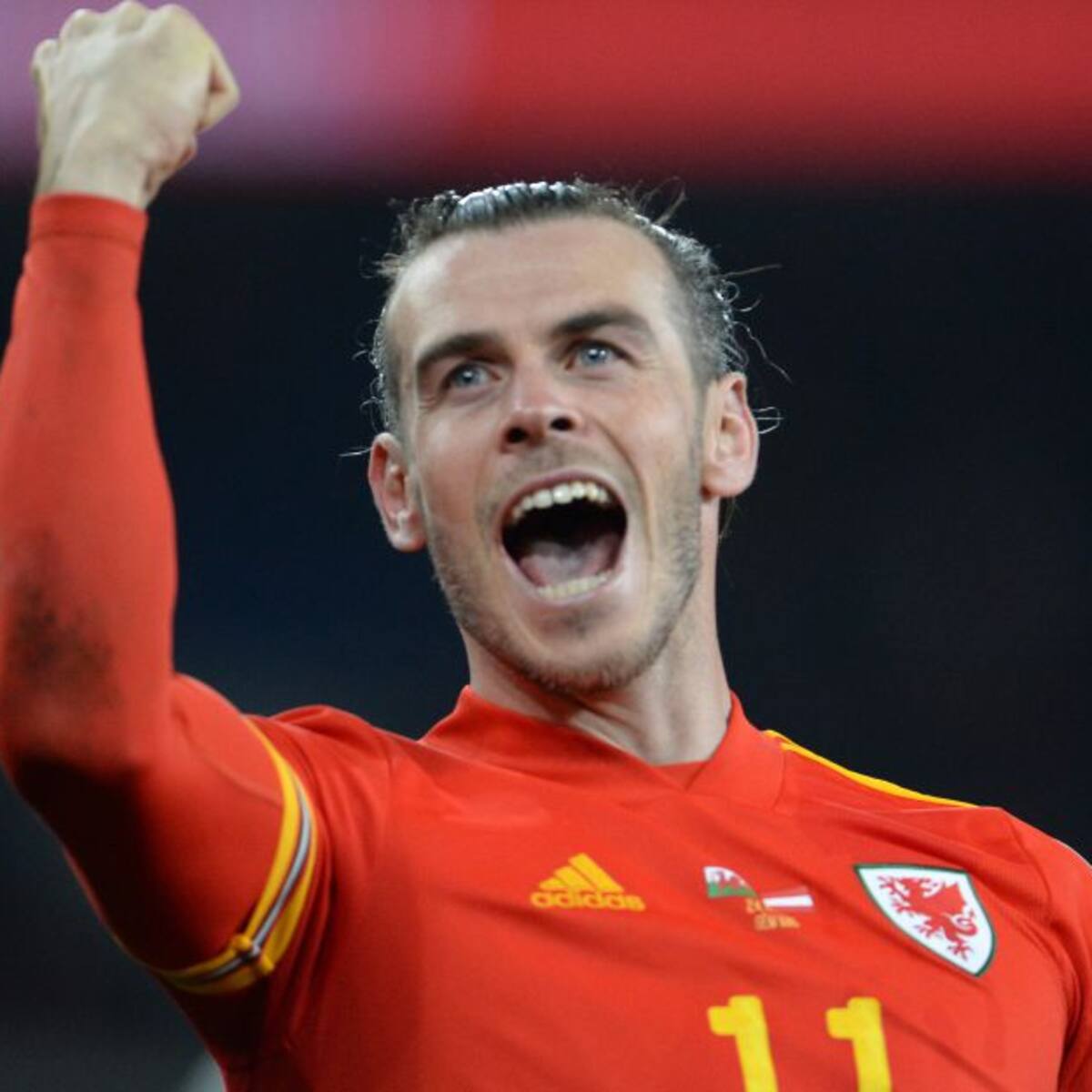 Doblete de Bale le da empujón a Gales camino al Mundial de Qatar