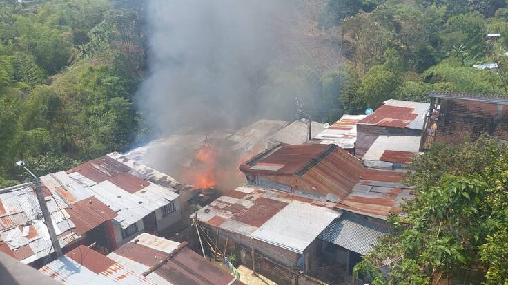 Capitán Javier Arconde, comandante de Bomberos de Calarcá