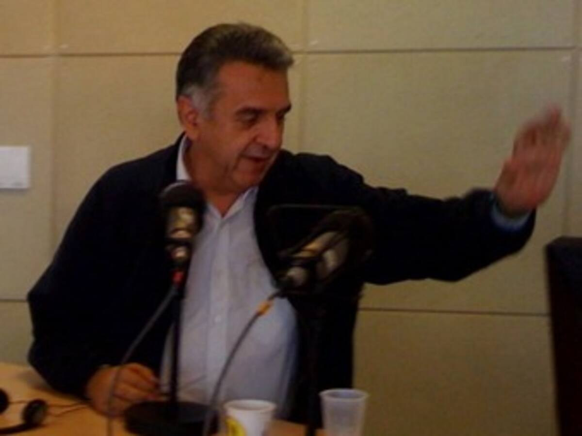 Juan Manuel Santos sí es cambiante, Mockus no: Luis Eduardo Garzón