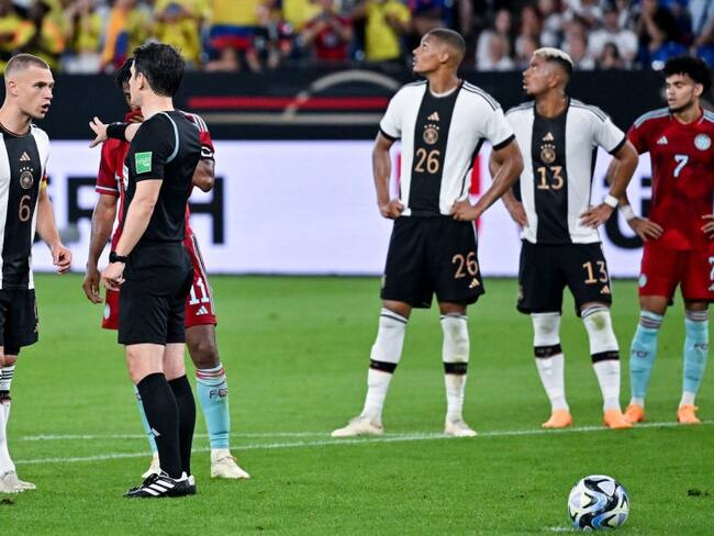 Alemania cayó 0-2 amte Colombia en el partido amistoso celebrado en Gelsenkirchen (Photo by Bernd Thissen/picture alliance via Getty Images)