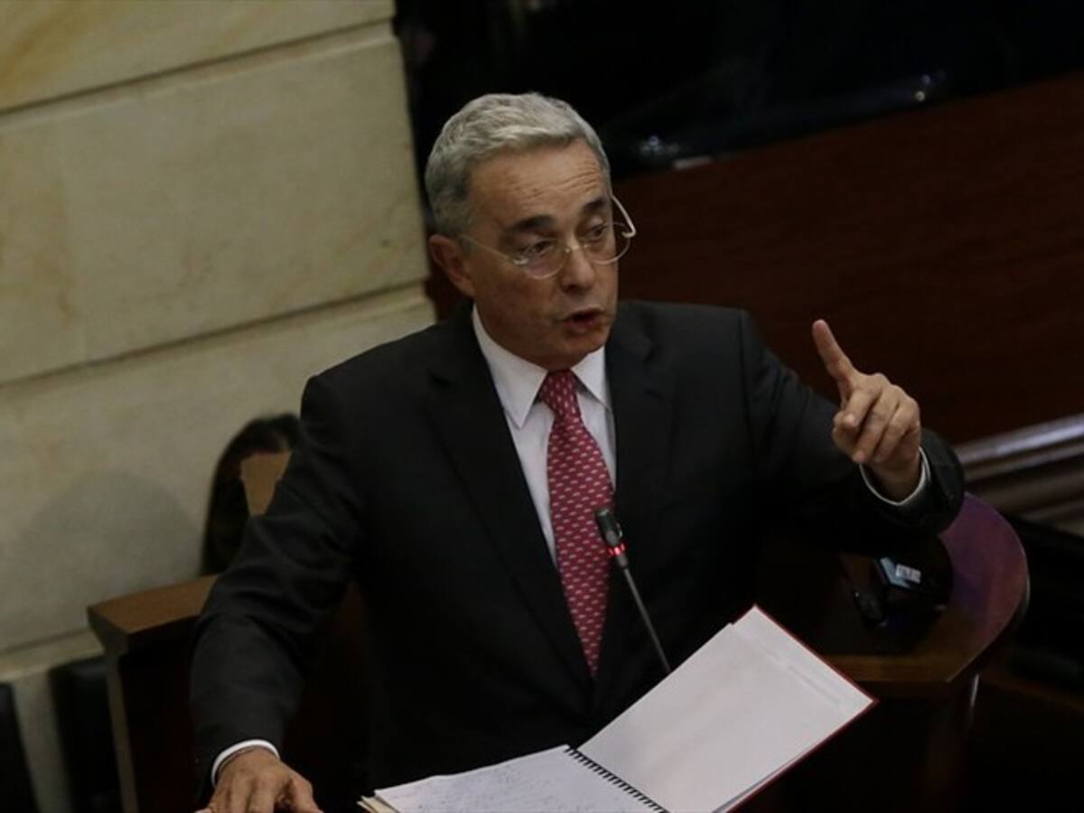 Malestar en las comunidades indígenas por propuesta de Álvaro Uribe
