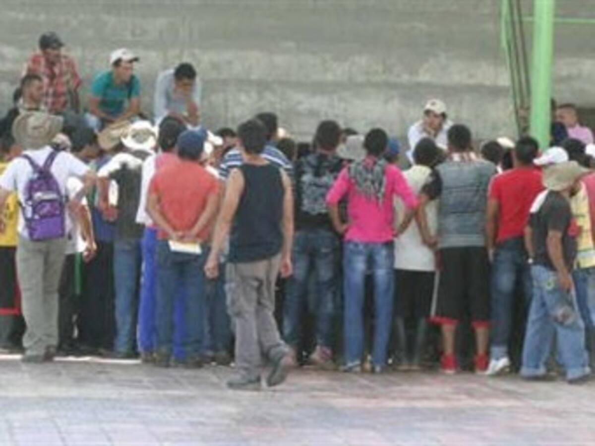 Puente aéreo de la FAC lleva 60 toneladas de víveres a Tibú