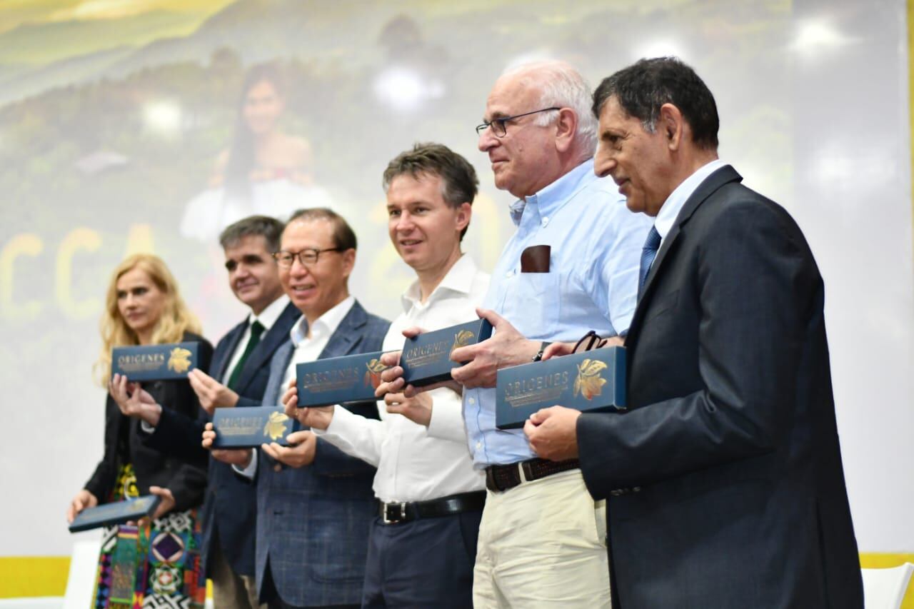 Otro importante evento consolidado que se desarrollará en el marco de la Feria Internacional de Café, Cacao y Agroturismo 2023, es el concurso Cacao de Oro